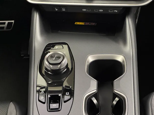 Lexus RZ 550e F Sport AWD
