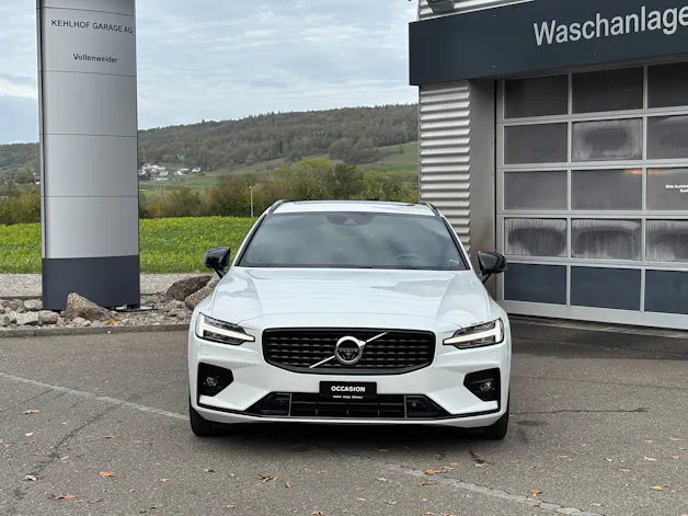 VOLVO V60 2.0 T6 R-Design AWD