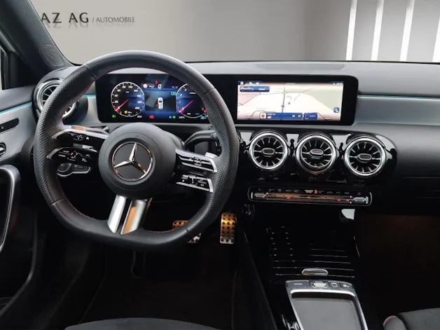 MERCEDES-BENZ A 200 Night Star AMG Line