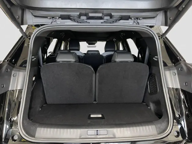 PEUGEOT 5008 e-GT Exclusive AWD