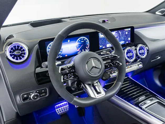 MERCEDES-BENZ GLA 45 S AMG 4MATIC+