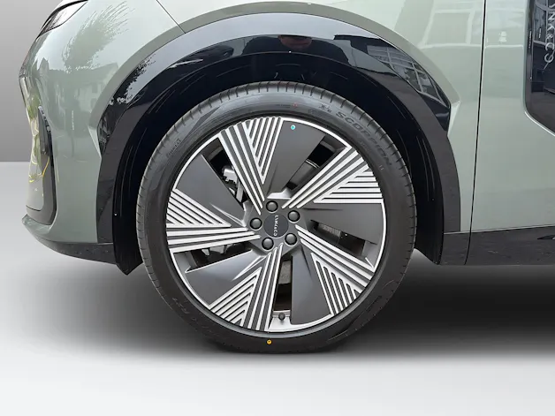 Lynk & Co 08 1.5 PHEV More