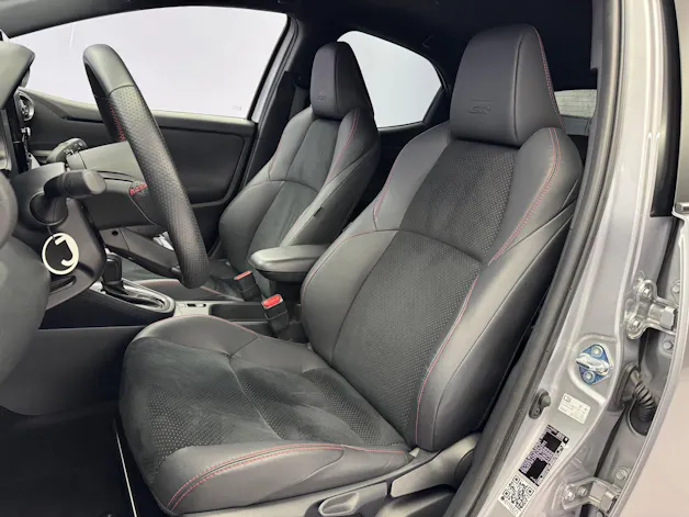 Toyota Yaris 1.5 VVT-i HSD GR Sport
