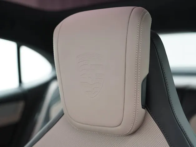 PORSCHE Cayenne S Coupé Electric