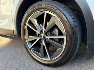 NISSAN Qashqai 1.3 DIG-T 158 Tekna