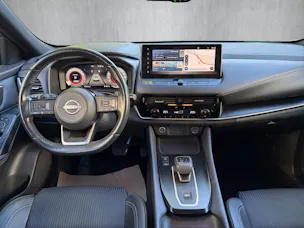 NISSAN Qashqai 1.3 DIG-T 158 Tekna