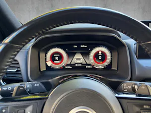 NISSAN Qashqai 1.3 DIG-T 158 Tekna