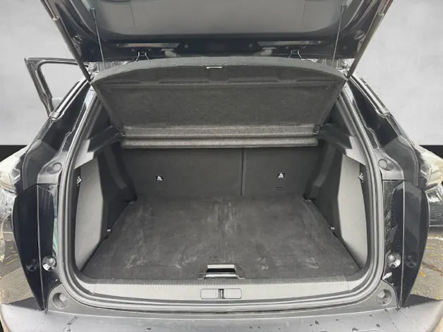 PEUGEOT 2008 1.2 Hybrid 145 GT