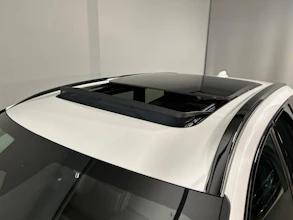 https://vehicle.imgix.net/4538982/58bbb135-31e2-4e34-842e-d0a0287de434.jpg