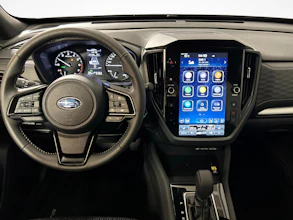 https://vehicle.imgix.net/4538984/0111c842-4e0f-4305-82f9-434f99ee62cf.jpg