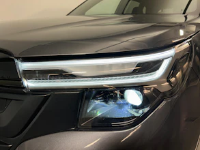 https://vehicle.imgix.net/4538984/989b02aa-c5a9-4acf-8b06-cbe7c7030ed0.jpg