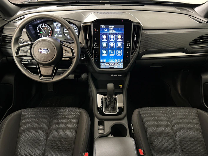 Fahrzeugbild SUBARU FORESTER