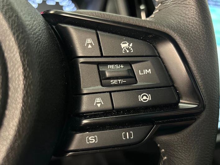 Fahrzeugbild SUBARU FORESTER