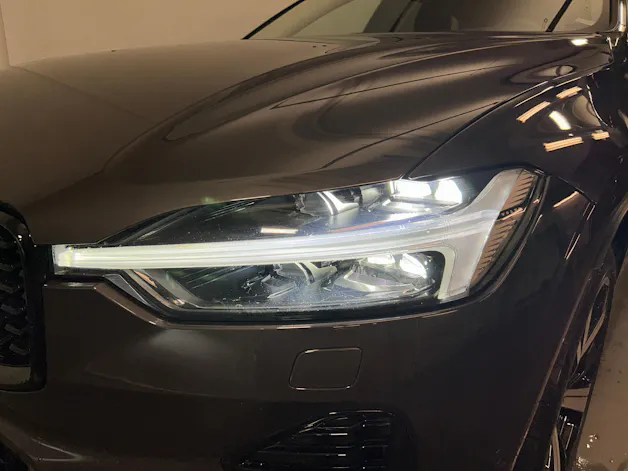 VOLVO XC60 2.0 T8 TE XCENTRIC eAWD