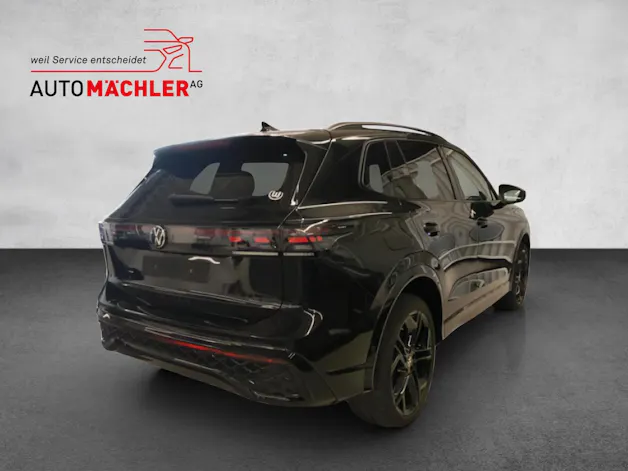 VW Tiguan 2.0 TSI R-Line Plus DSG 4motion*Black Style*5J Garantie*8-Fach Räder*Pano*AHK*