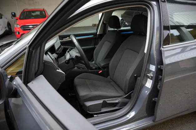 VW Golf VIII 1.5 eTSI Life DSG