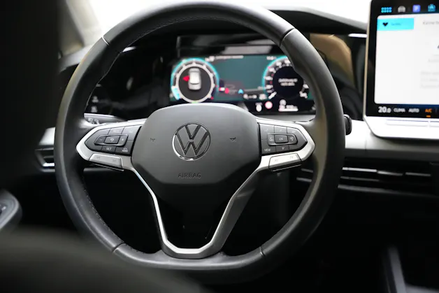 VW Golf VIII 1.5 eTSI Life DSG