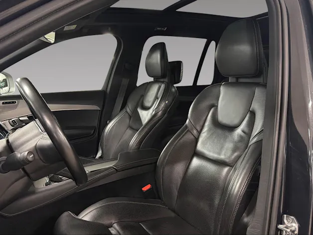 VOLVO XC90 2.0 D5 R-Design 7P. AWD