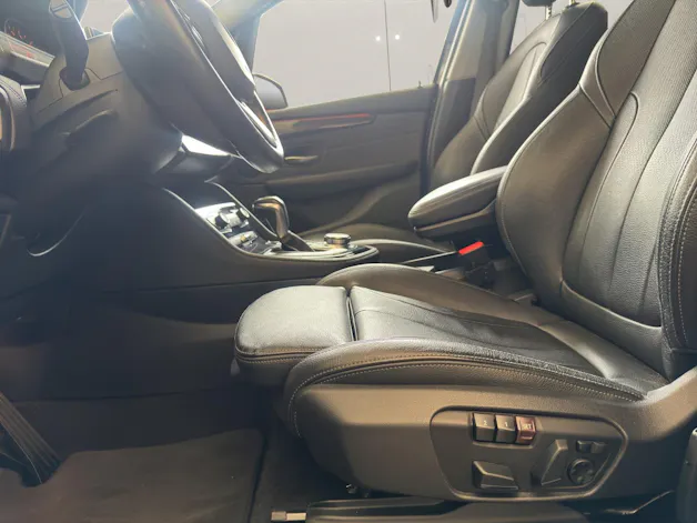 BMW 220i Reihe F46 Gran Tourer *Automat* 192PS