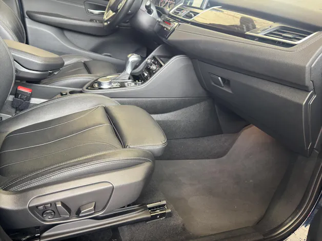 BMW 220i Reihe F46 Gran Tourer *Automat* 192PS