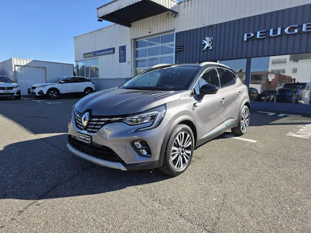RENAULT Captur 1.3 TCe 140 Initiale EDC