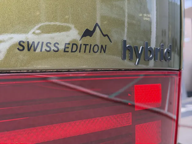 HYUNDAI Santa Fe 1.6 T-GDi HEV Calligraphy Swiss Edition