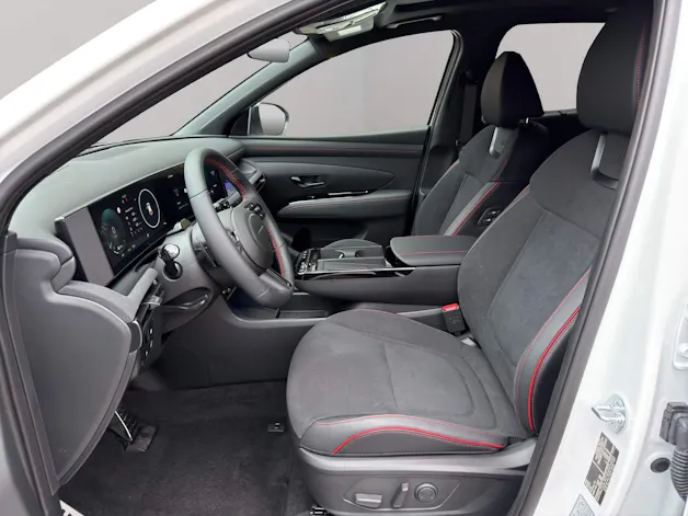 HYUNDAI Tucson 1.6 T-GDi HEV N-Line 4WD