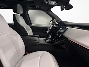 https://vehicle.imgix.net/4539445/025793f1-5d8a-4122-b359-8641c09983a6.jpg