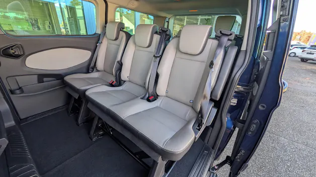 FORD Tourneo Custom 300 L1 2.2 TDCi Titanium