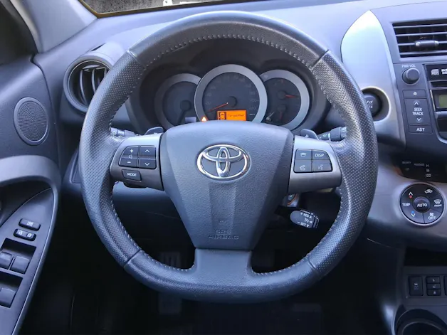 Toyota RAV4 2.0i VMa Linea Luna MdS