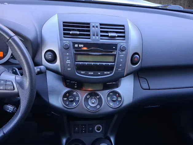 Toyota RAV4 2.0i VMa Linea Luna MdS