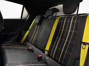 https://vehicle.imgix.net/4539566/7ab2765e-e0b7-41db-9927-1e9767510b42.jpg