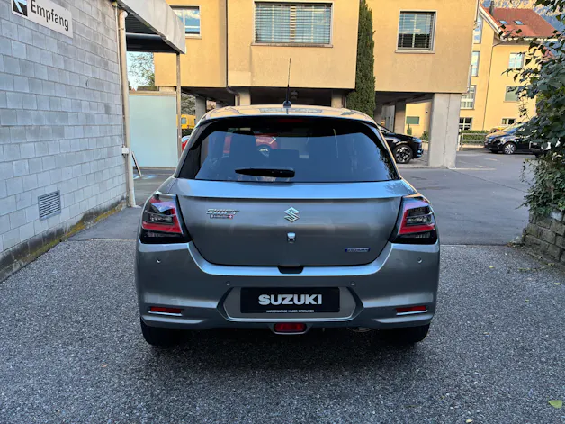Suzuki Swift 1.2 Piz Sulai Hybrid 4x4