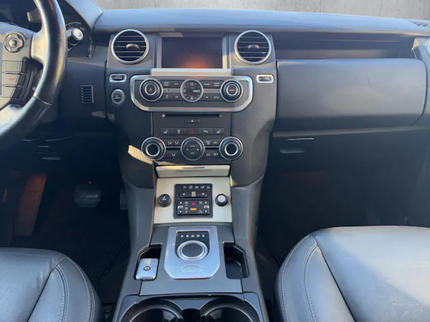 Land Rover Discovery 3.0 V6 340 HSE