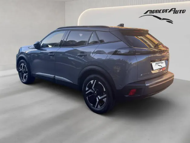 PEUGEOT 2008 électrique 156ch GT