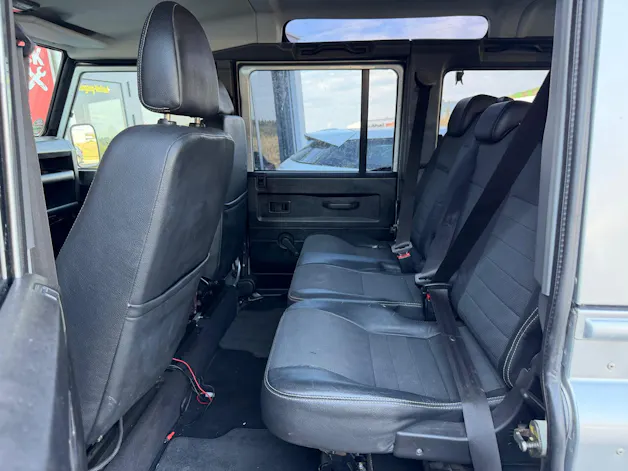 Land Rover Defender 110 2.4 Tdi SW