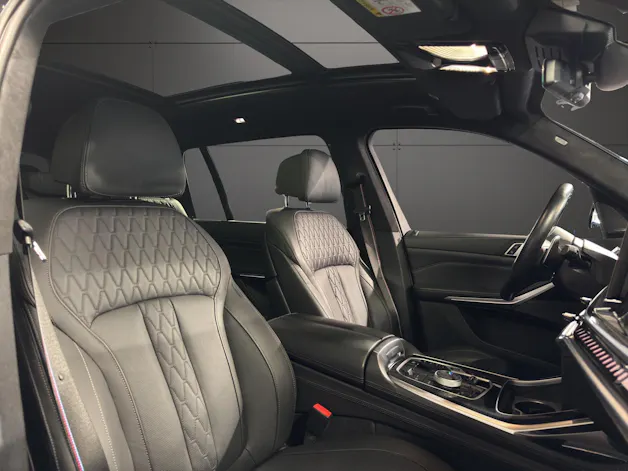 BMW X7 M60i xDrive