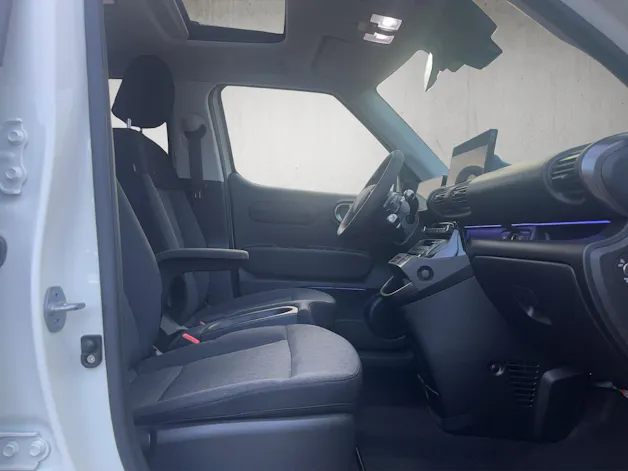 HYUNDAI Inster 49 kWh Electric Pixel Plus