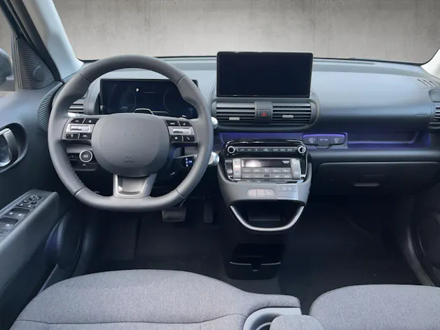 HYUNDAI Inster 49 kWh Electric Pixel Plus