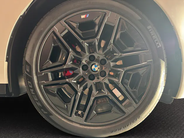 BMW iX I20 M70