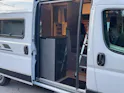 PEUGEOT Boxer ELMNT 6.0 DS Peugeot Boxer 3.5t  L3H2 2.2BlueHDi 140 CROSSCAMP