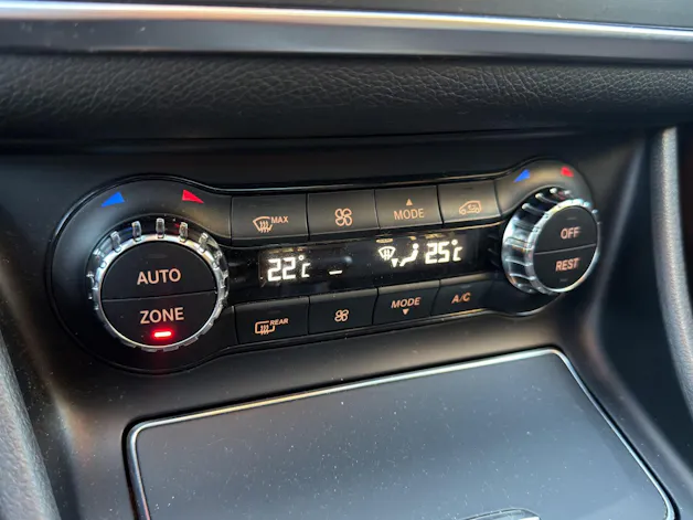 MERCEDES-BENZ CLA-Klasse X117 Shooting Brake CLA 45 AMG 4m
