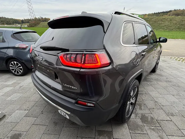 JEEP Cherokee 2.2 D 195 Limited AWD