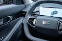 Geely MAX + 68.4 kWh / Panorama-Glasdach / HeadUp / 360°Kamera