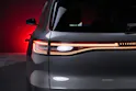 Geely MAX + 68.4 kWh / Panorama-Glasdach / HeadUp / 360°Kamera