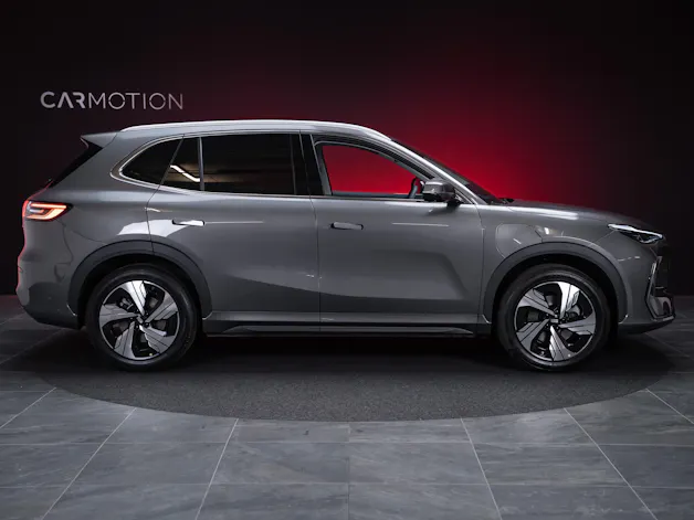 Geely MAX + 68.4 kWh / Panorama-Glasdach / HeadUp / 360°Kamera