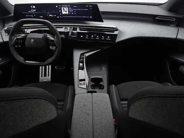PEUGEOT 5008 1.6 PHEV GT Exclusive 7Plätzer