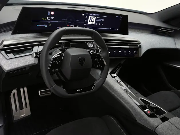 PEUGEOT 5008 1.6 PHEV GT Exclusive 7Plätzer