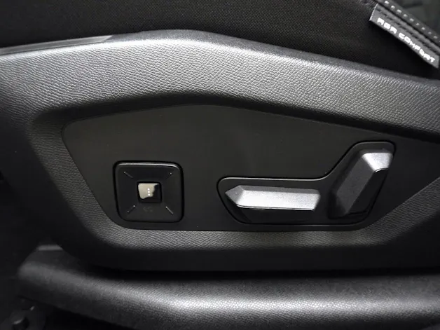 PEUGEOT 5008 1.6 PHEV GT Exclusive 7Plätzer