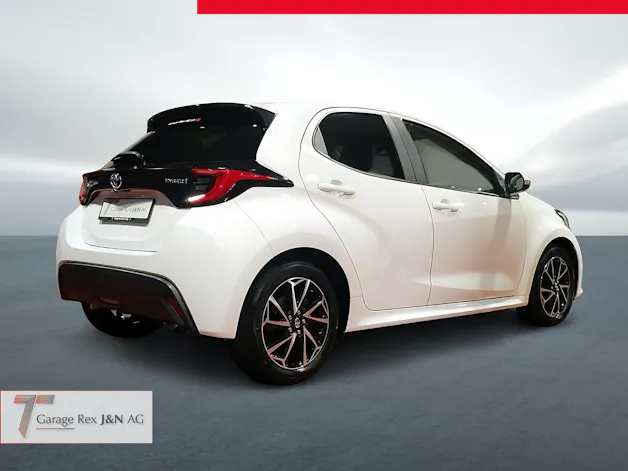 Toyota Yaris 1.5 VVT-i HSD Trend